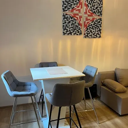 M&M Apartment, Free Parking Karlovy Vary Exterior photo