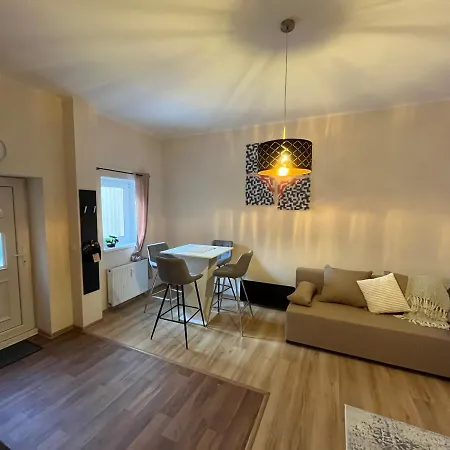 M&M Apartment, Free Parking Karlovy Vary Exterior photo